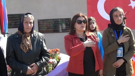 Neftçala rayonu Aşağı Qaramanlı kəndində Bayraq gününün təntənəsini yaşadıq