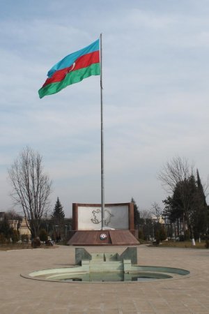 Qəzənfər Fəttayev — Masallı Mahmudavar Bələdiyyəsinin Qüdrətli Rəhbəri və Xalqına Sadiq Vətənpərvər