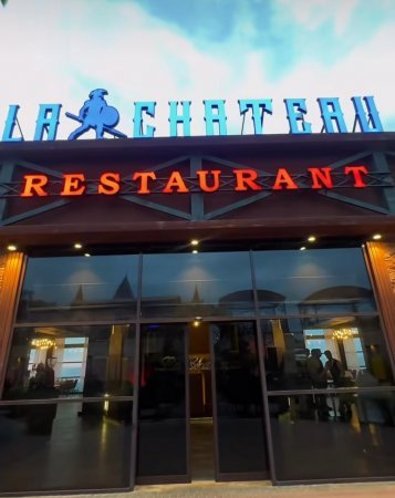 “La Chateau Restaurant Novxanı – Zövq və Rahatlığın Birləşdiyi Ünvan”