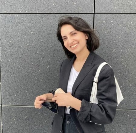 Deyilməyən Gerçəklər (Güzgüdəki Mən)